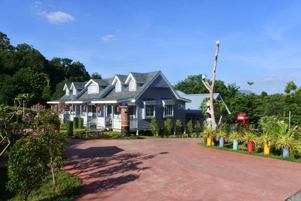 Farm Terrace Villa Kaengsopha Eksteriør bilde
